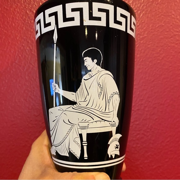 Vintage Jim Beam collectible black glass whiskey decanter - Picture 9 of 9